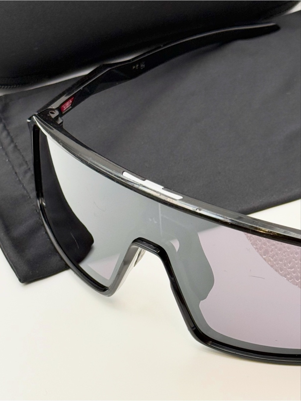 OAKLEY SUTRO OO9406-0137 POLISHED BLACK  PRIZM BLACK